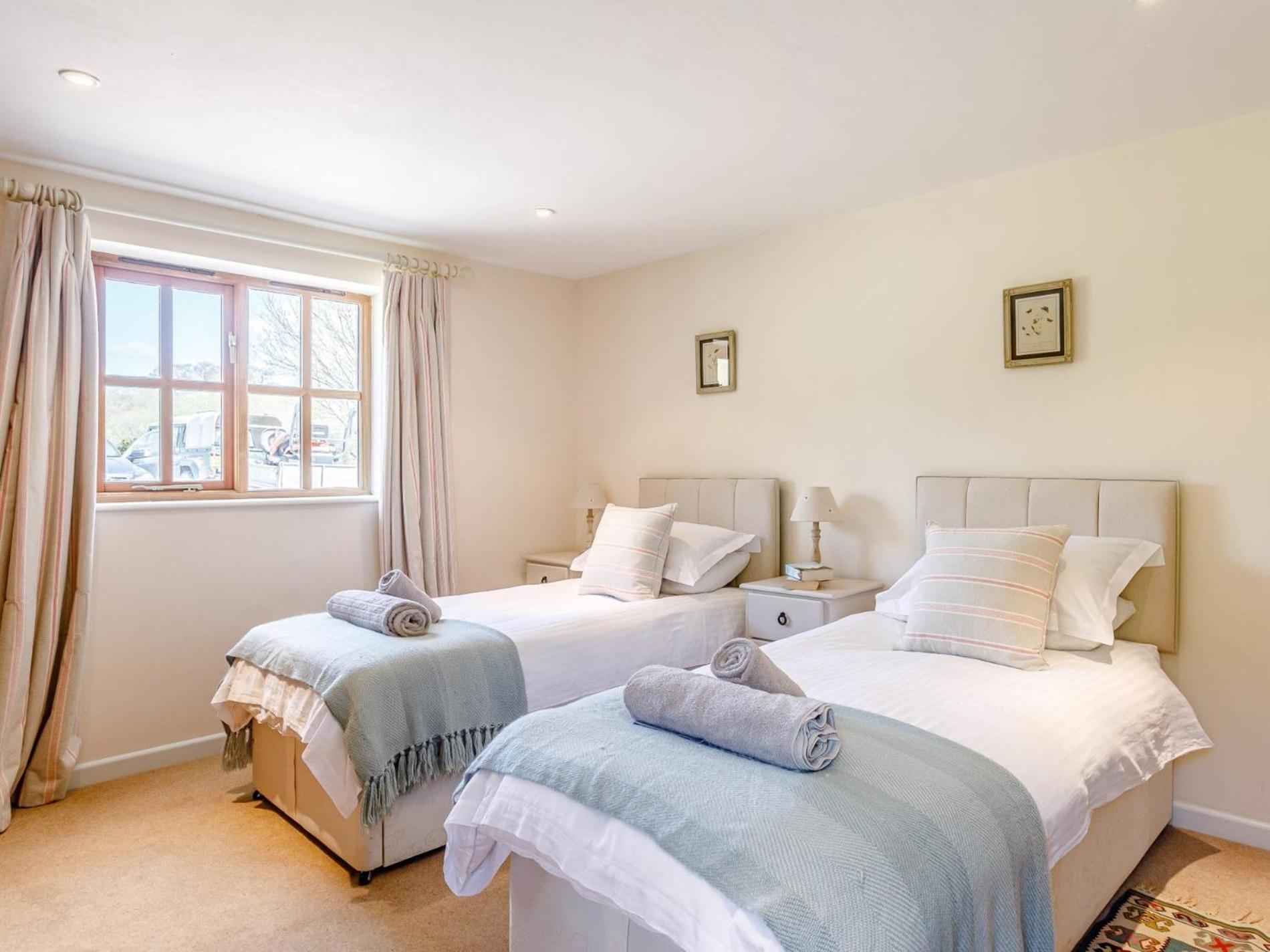 2 Bed In Dorchester 75243 Frampton  Exterior photo